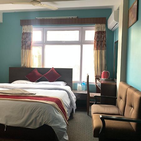Hotel Discovery Inn Kathmandu Exterior photo