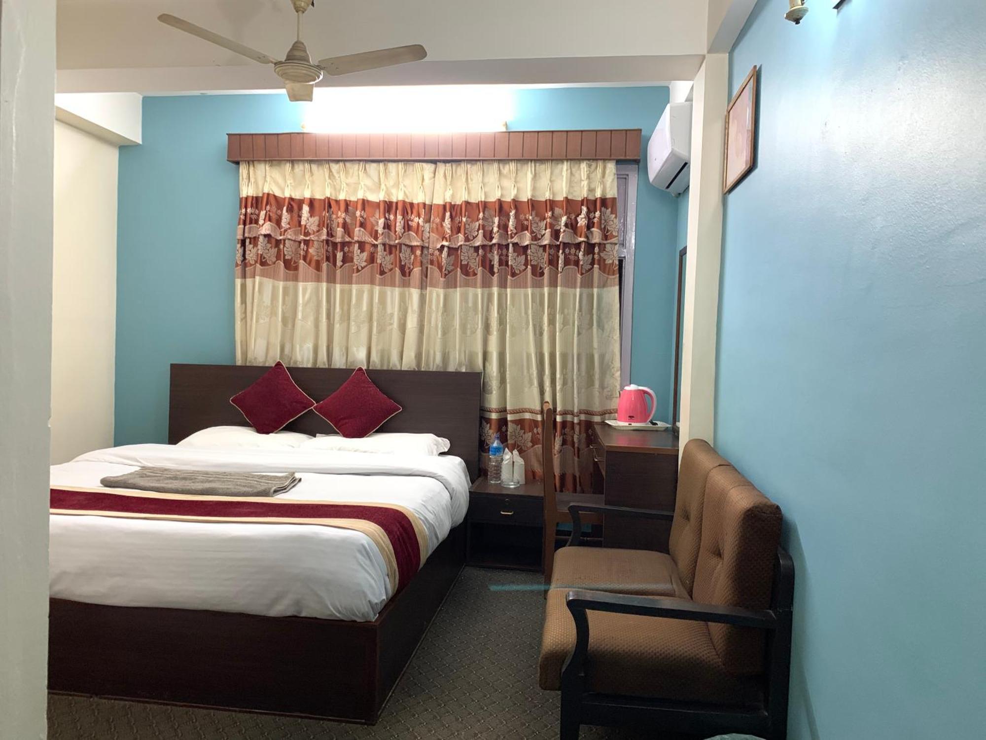 Hotel Discovery Inn Kathmandu Exterior photo